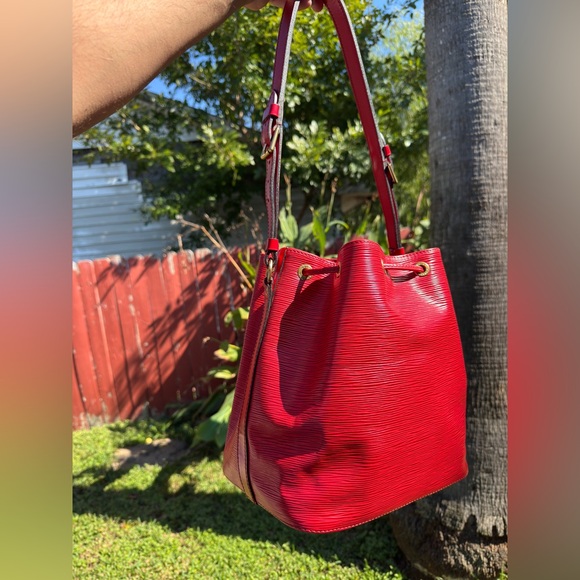 Vintage Louis Vuitton Epi noe pm - Picture 5 of 13